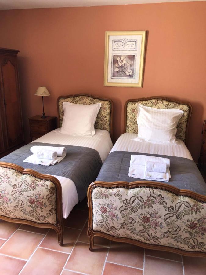 Hotel L'Oustau De La Font Reilhanette Экстерьер фото